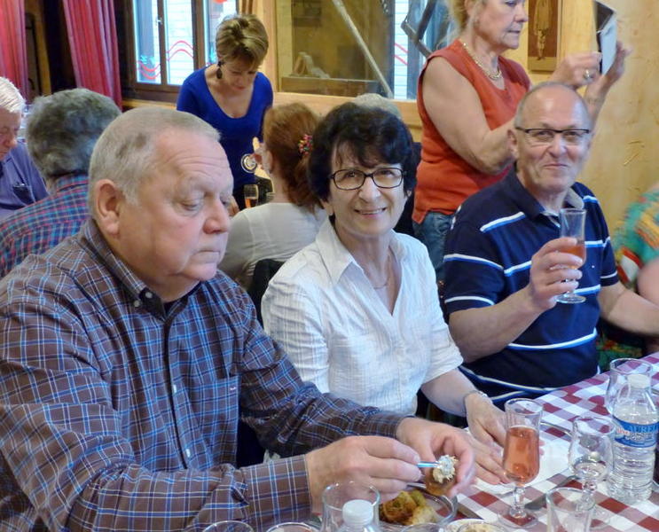 09_P1040645 (Clement).jpg - ... alors que dehors...